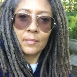 Meet your Posher, Wendi